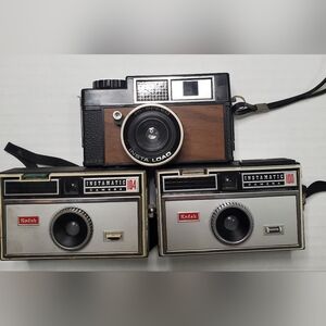 3 Vintage Cameras,Kodak Instamatic Camera Set